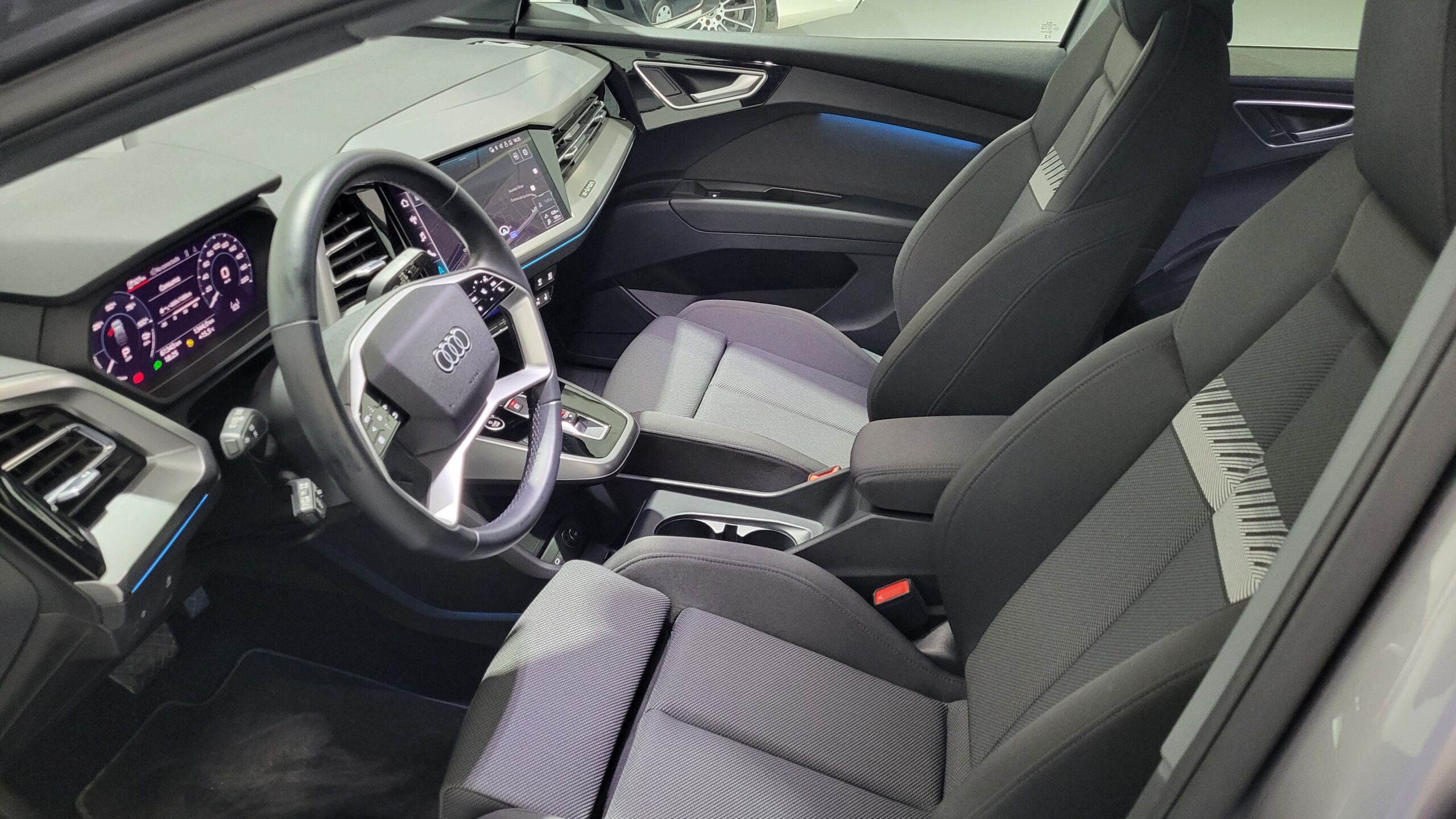 Asientos Volvo XC60 B4 HÍBRIDO de Segunda Mano en Valdemoro